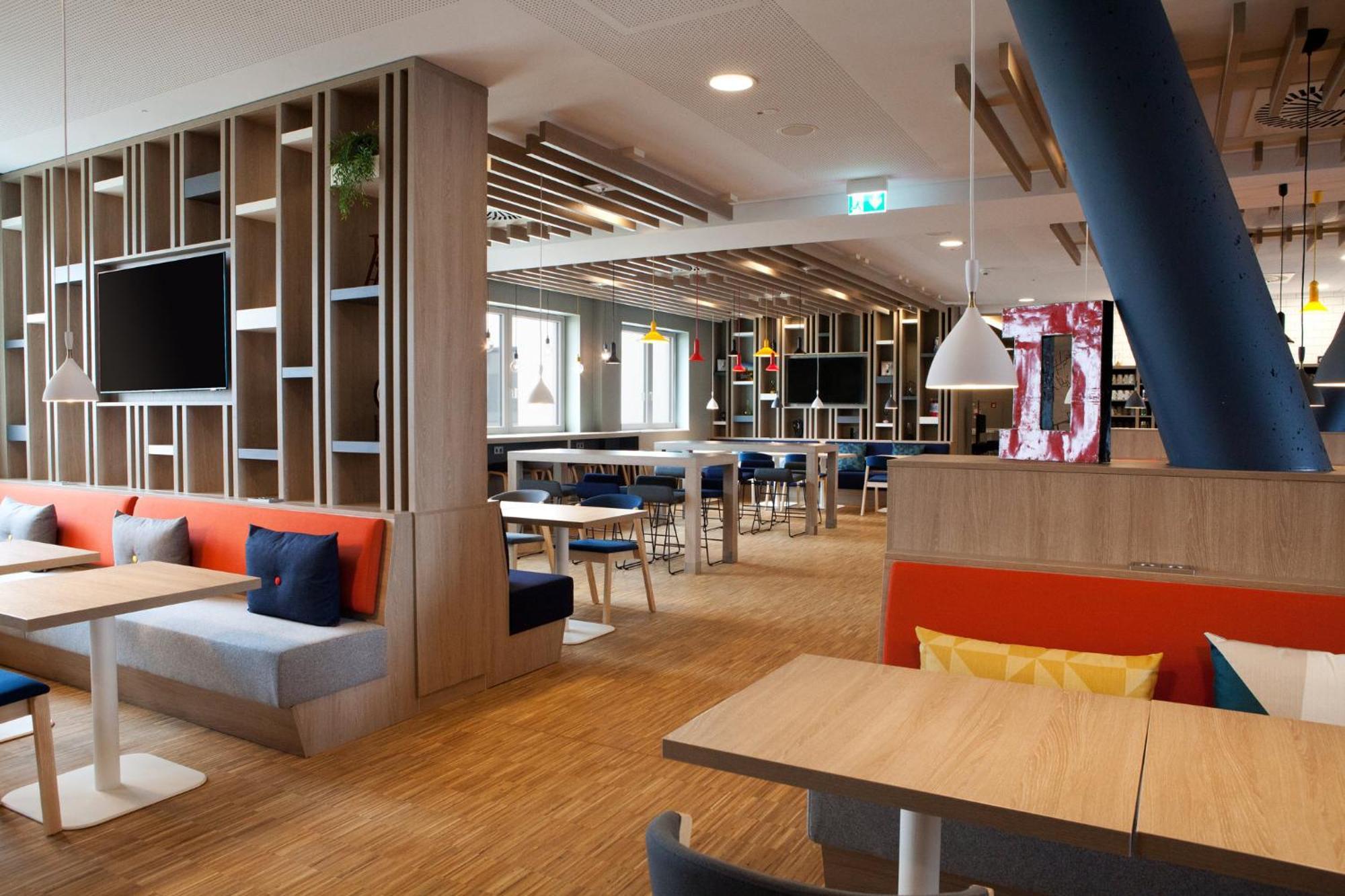 Holiday Inn Express Bochum By Ihg Exterior photo